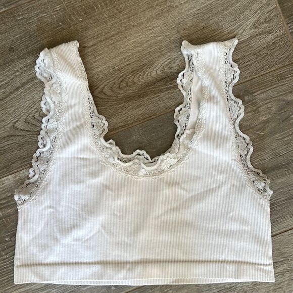 Lacey suzette crop top bundle (3) - Picture 5 of 8
